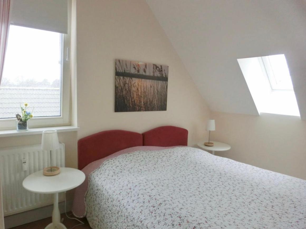 Ferienwohnungen Im Haus Boree Prerow Exterior foto